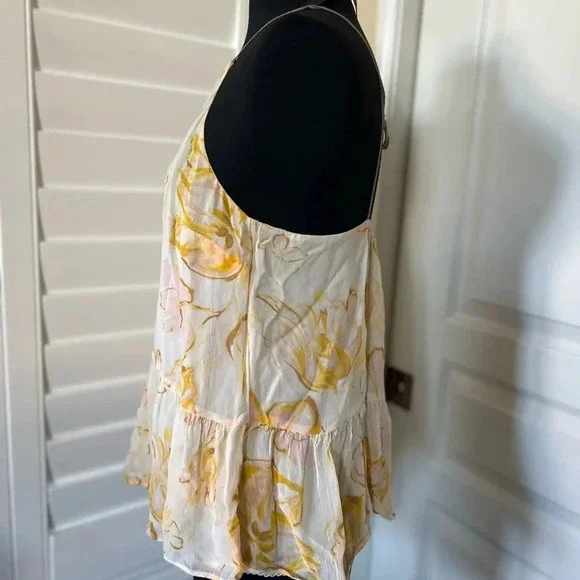 HD in Paris x Anthropologie | Joselyn Floral Cami Top - Size M - Picture 5 of 8